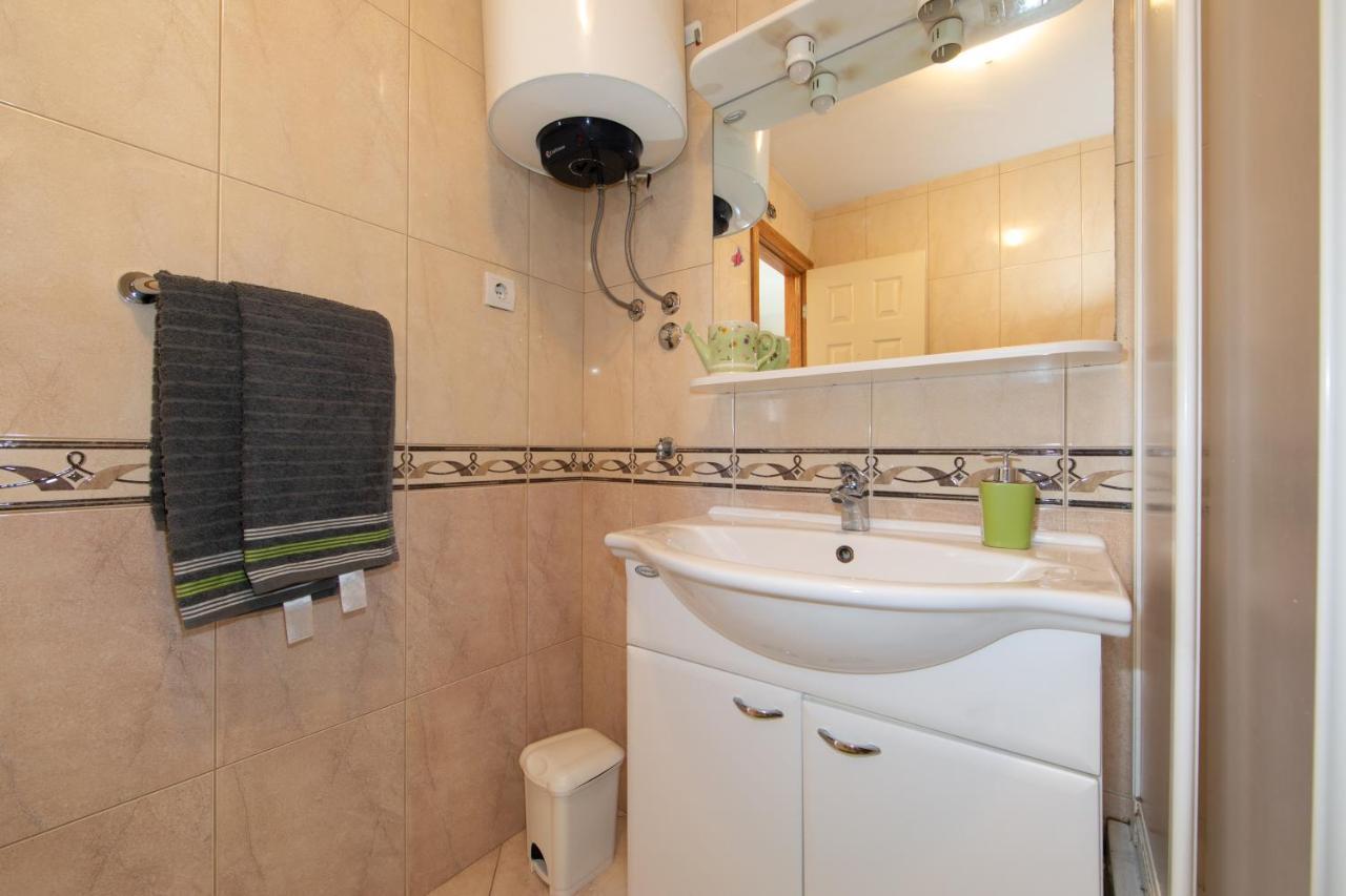 Apartmani Silva Tučepi Exteriér fotografie